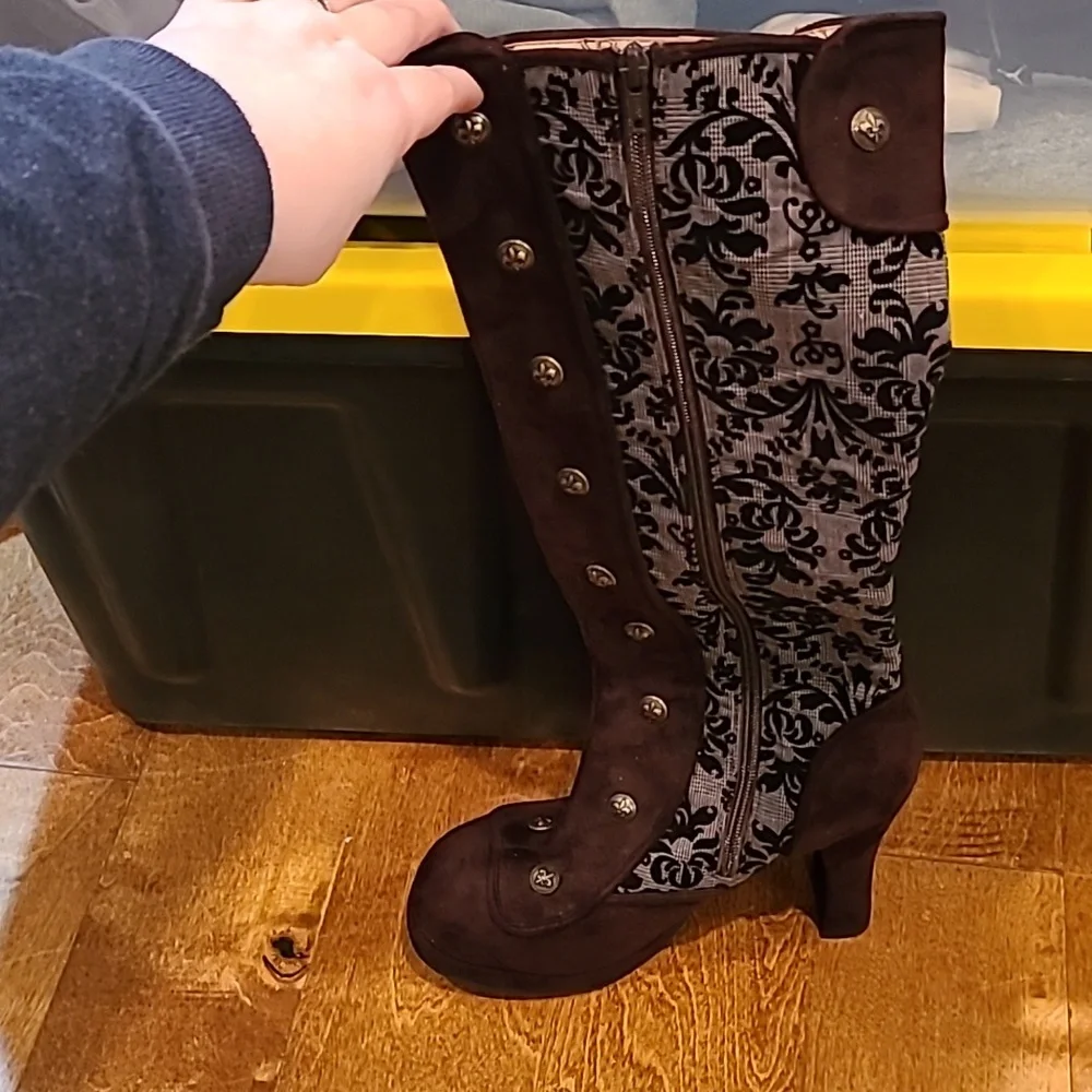 Demonia Crypto 301 Print Steam Punk Boots - Picture 2 of 6